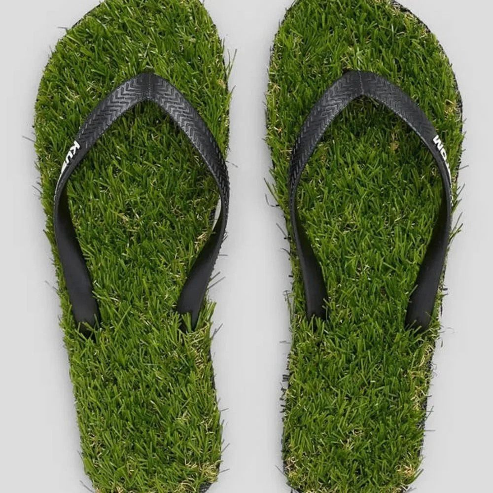 Kustom Keep On The‎ Grass Thong size 11 Green nwt